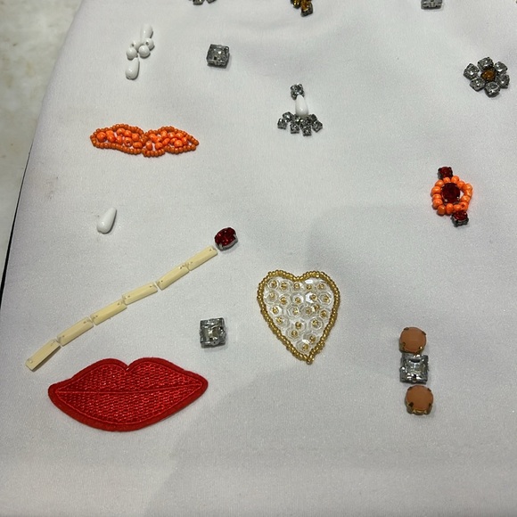 Sequin embellished mini skirt - Picture 2 of 8